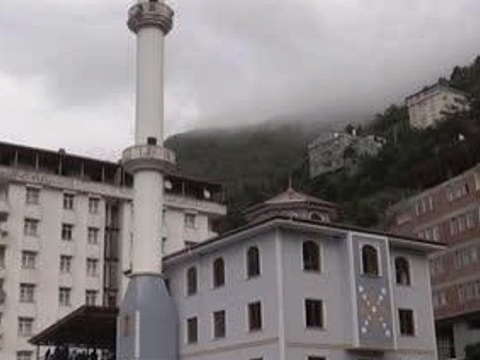 BORÇKA İLÇESİ 19 MART PERŞEMBE GÜNÜ SAHUR VE İFTAR VAKTİ