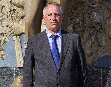 Dalkılıç, Hopa’da yönetim kurulu üyeleri ve basın mensuplarıyla bir araya geldi