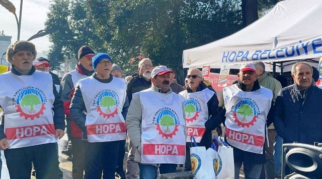 Hopa’da emeklilerin yaşadığı ekonomik ve sosyal sorunlara ilişkin açıklama yapıldı