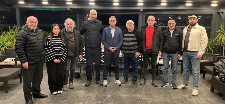 Karakullukçu, yerel basın mensuplarıyla bir araya geldi