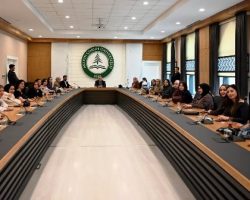 AÇÜ’den Yaşlılara Vefa Projesi