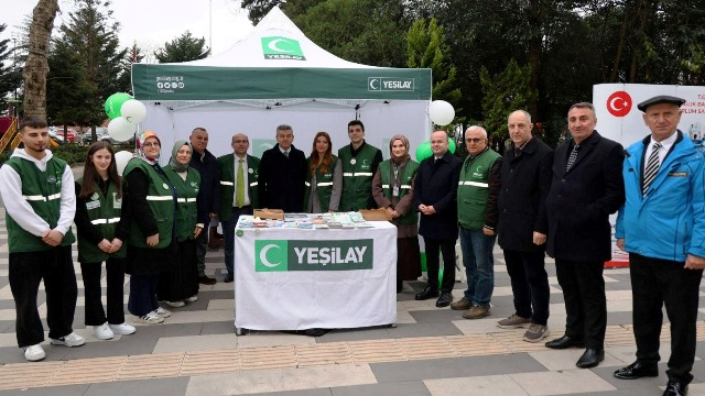 Artvin Valisi Ergün, Hopa’da Yeşilay Haftası etkinliğine katıldı