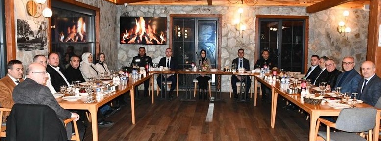 Borçka D.H. Başhekimi ve Tapu Müdürüne Veda Programı