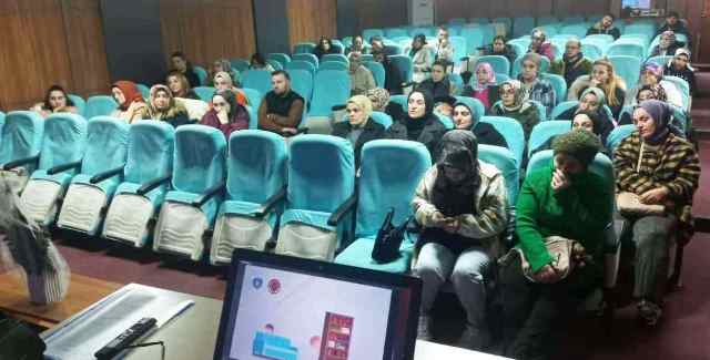 Borçka’da İş Sağlığı ve Güvenliği Eğitimi Verildi