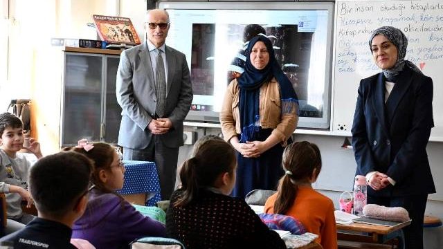 Kaymakam Büyükkılıç’tan öğrencilere ziyaret