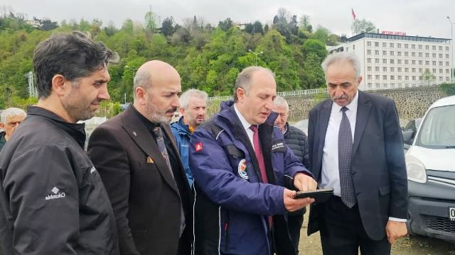 Arhavi Yatırımlarını İl Özel İdaresi Genel Sekreteri Boz, Yerinde İnceledi