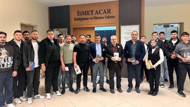 Borçka Acarlar MYO’da, Kütüphaneler Haftası Kutlaması Yapıldı