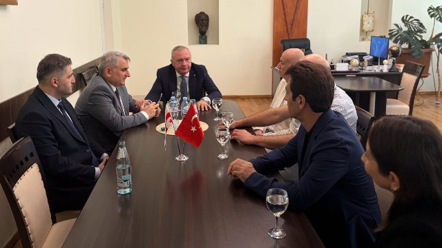 AÇÜ ile Akaki Tsereteli Devlet Üniversitesi Arasındaki Akademik İş Birliği Güçleniyor