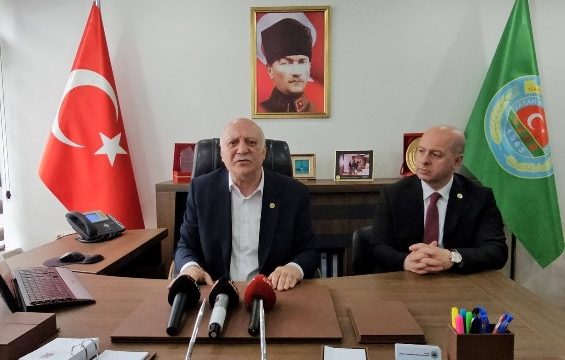 TZOB Genel Başkanı Bayraktar Borçka’da Çiftçilerle Buluştu