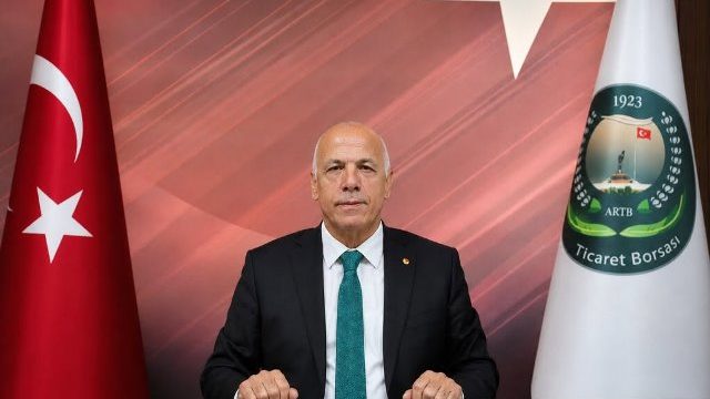 Akyürek, Çay sektöründeki iş gücü eksikliği ve iklim değişikliğine dikkat çekti