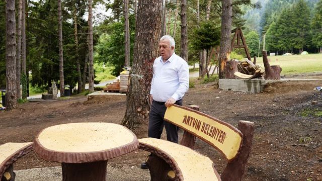 Artvin Belediye Başkanı Erdem, “Herkesi 45. Kafkasör Kültür ve Sanat Festivali’ne Bekliyoruz”