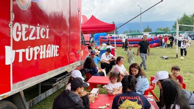 Gezici Kütüphane, Kafkasör Kültür, Turizm ve Sanat Festivalinde