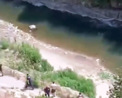 Aksu Deresinde Bir Çocuk Boğulma Tehlikesi Geçirdi