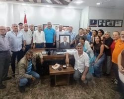 Borçka’da Yeni Parti İlçe Binası Hizmete Açıldı