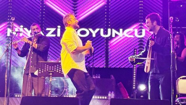 BORÇKA’DA ZAFER BAYRAMI COŞKUSU EĞLENCESİ