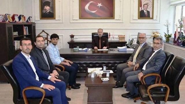 Borçka MEM’den İl Müdürü Şahine Hayırlı Olsun Ziyareti