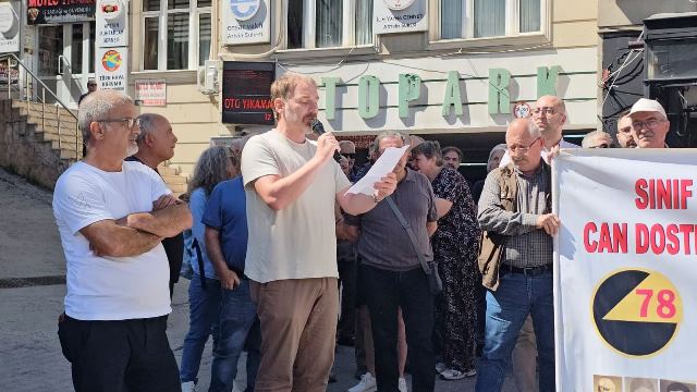 “12 Eylül’ü Unutmadık, Unutturmayacağız”