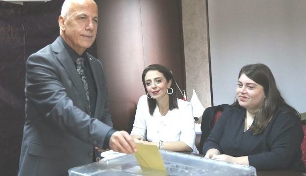 Akyürek, Yeniden ATB Başkanı Seçildi