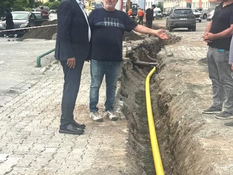 Belediye Başkanı Orhan, “İlçede yıllardır beklenen doğalgaz çalışmaları başladı”